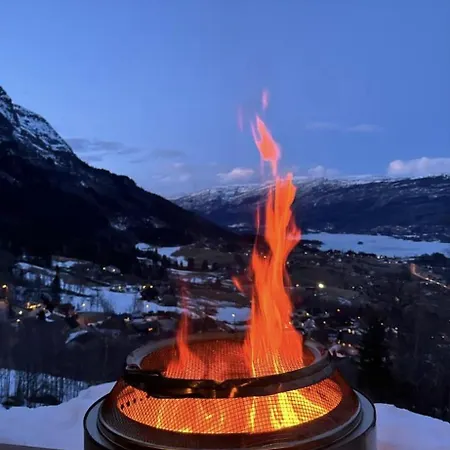 Voss Hytte/cabin * Skulestadmo