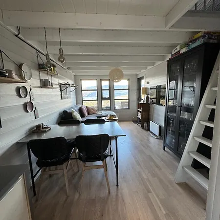 Voss Hytte/cabin * Skulestadmo